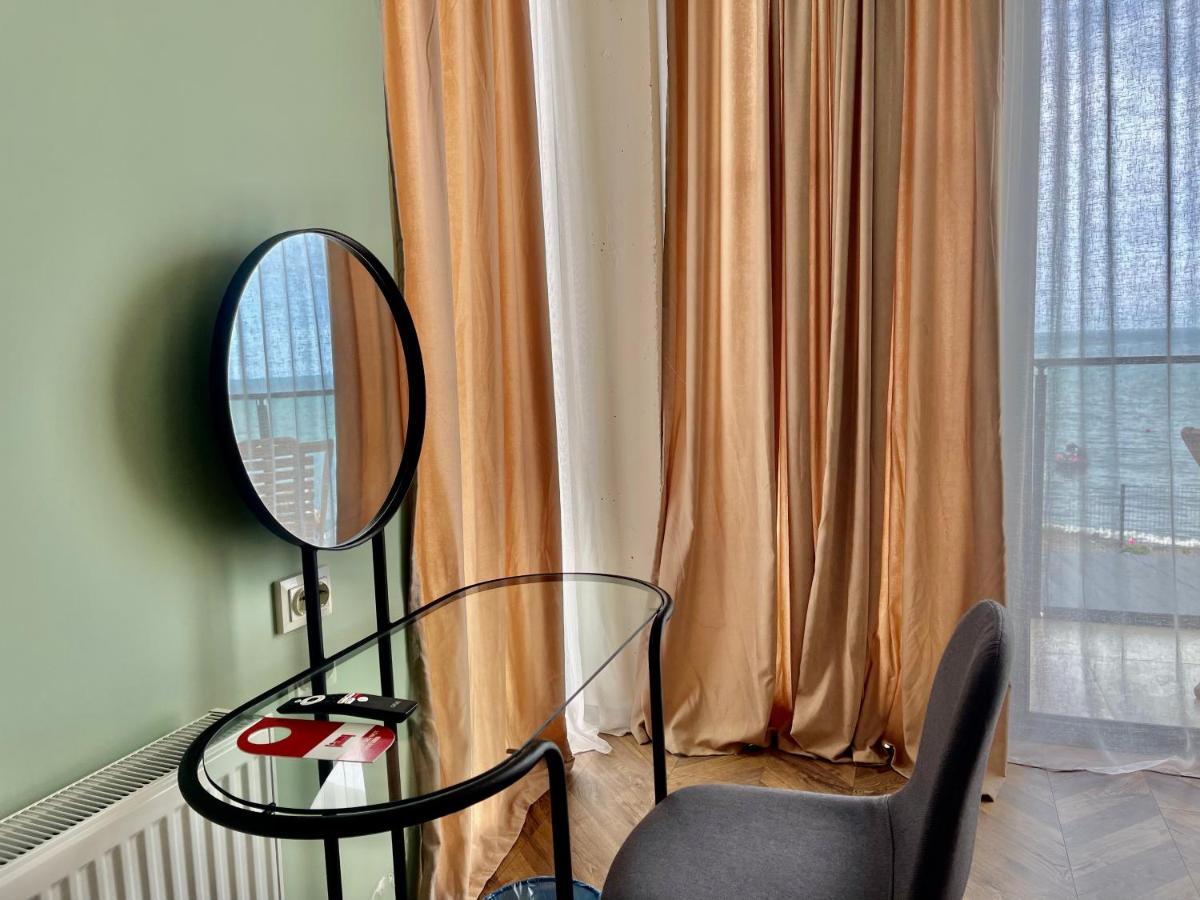 Claude Monet Seaside Hotel Grigoleti Extérieur photo